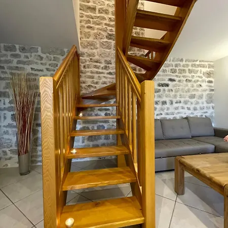 Tatil Evi Bussas