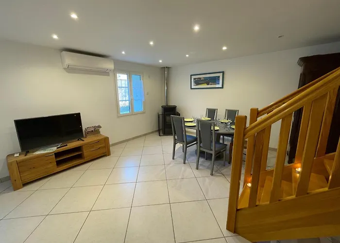Bussas Holiday home *